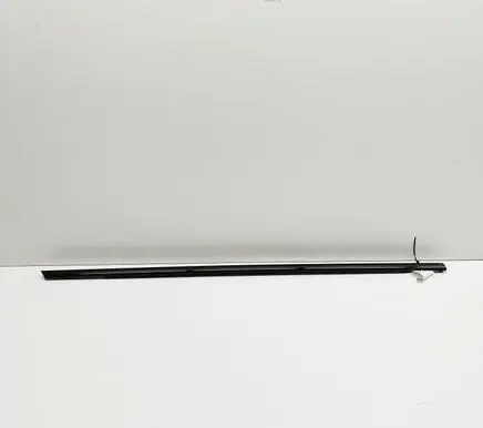 Volvo C40 Door glass trim 32229691