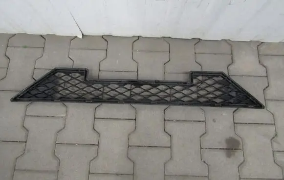 MG MG3 II Front grill P10272644