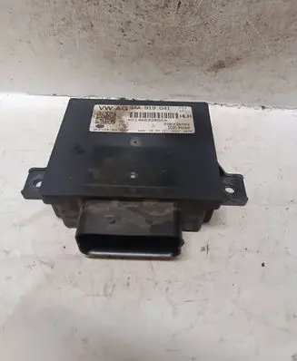 Volkswagen PASSAT B7 Power management control unit 3AA919041 0145633855 B8ES01045240