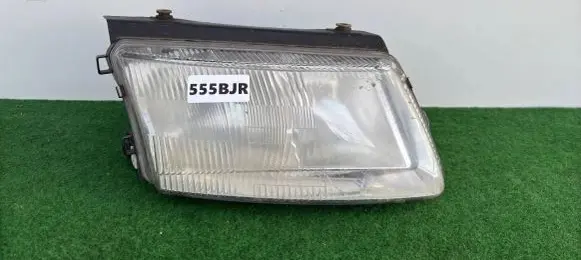 Volkswagen PASSAT B5 Headlight/headlamp 147426-00