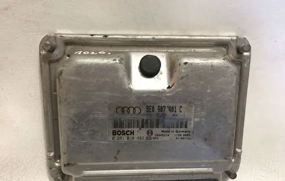 Audi A6 S6 C5 4B Engine control unit/module 8E0907401C 0281010493