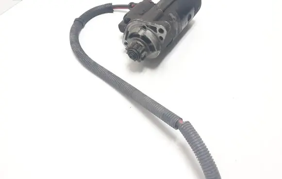 Nissan Navara D40 Starter motor