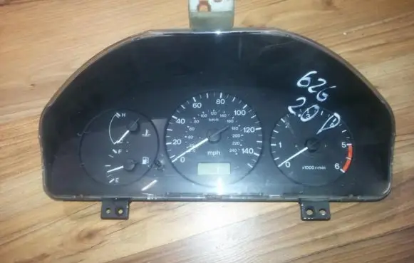 Mazda 626 Speedometer (instrument cluster)