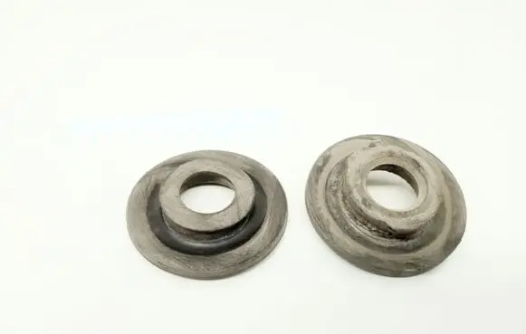 Volkswagen Golf V Rear coil spring rubber mount 1K0512149B 1K0512297D