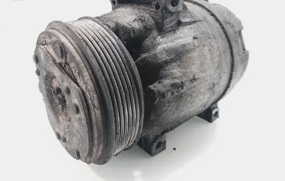 Renault Laguna II Air conditioning (A/C) compressor (pump) 8200424250