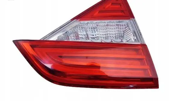 Skoda Superb B6 (3T) Rear/tail lights
