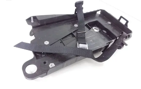 Battery tray