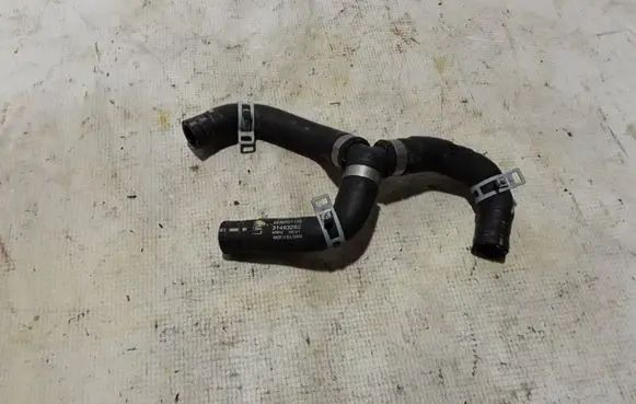 Volvo XC60 Engine coolant pipe/hose 31493282