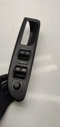 Volkswagen PASSAT B6 Electric window control switch 3c1867171b