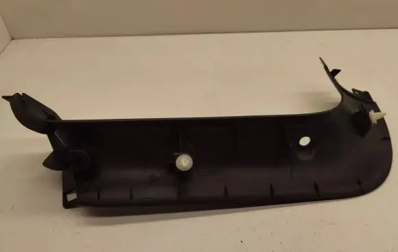 BMW X1 E84 Tailgate/trunk side cover trim 2990128 11242010 107900