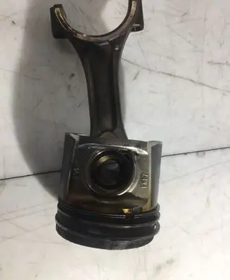 Peugeot Boxer Piston with connecting rod PK87