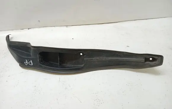 Citroen C5 Rear/tail light trim molding 9682864080