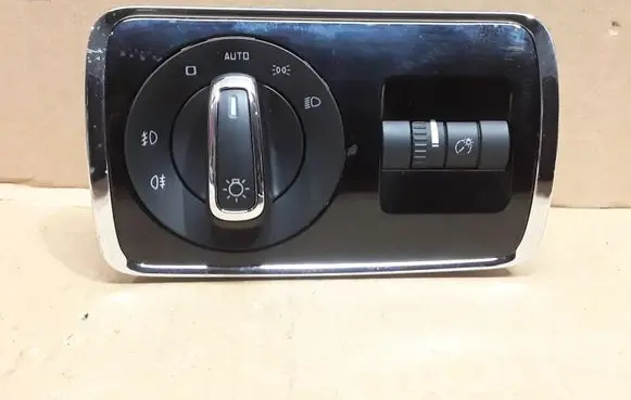Skoda Superb B6 (3T) Light switch 3T0941431B