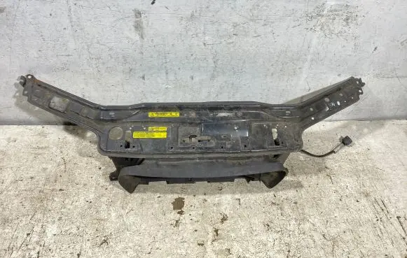 Volvo V70 Top upper radiator support slam panel 30734536