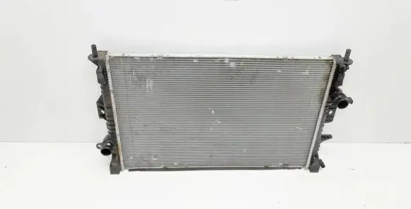 Volvo V40 Coolant radiator 31319064