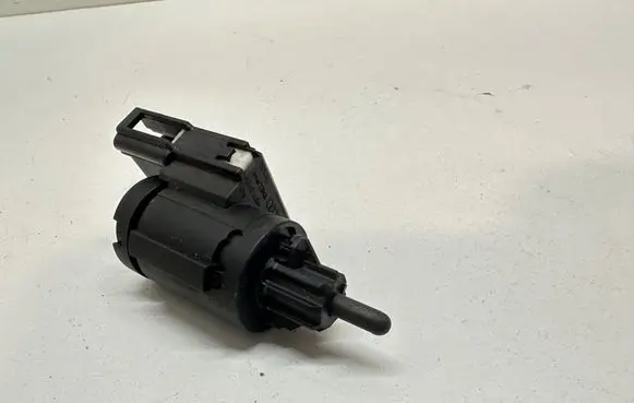 Audi A4 S4 B7 8E 8H Brake pedal sensor switch 3B0945511C 10356 19322010