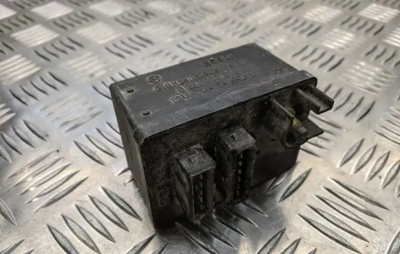 Fiat Ducato Glow plug pre-heat relay 0281003018