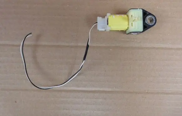 Toyota Yaris XP210 Airbag deployment crash/impact sensor 891730D160