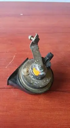 BMW 3 E30 Alarm system siren 30055306