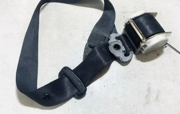 Opel Astra F Front seatbelt 90286922