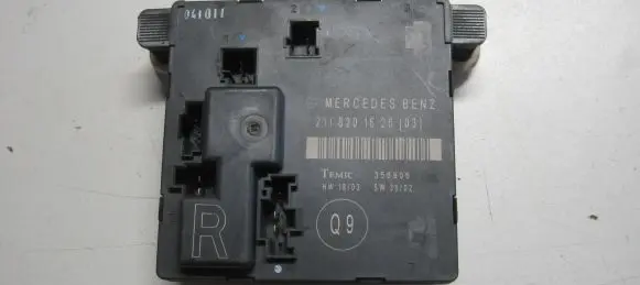 Mercedes-Benz E W211 Door control unit/module 2118201626