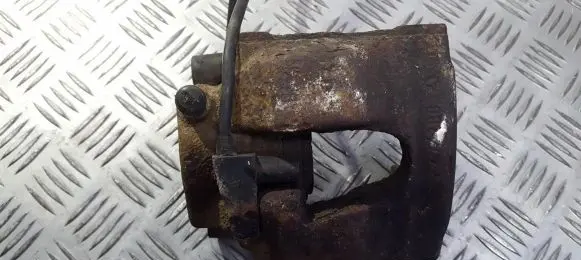 Mercedes-Benz E W210 Front brake caliper
