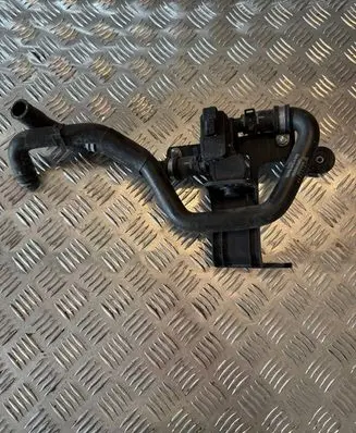 Porsche Macan (95B) Coolant heater control valve 95B819337