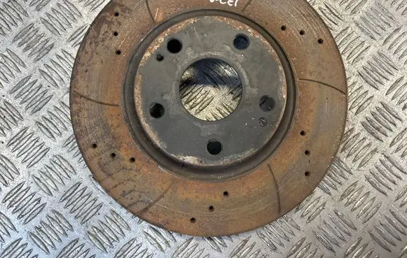 Toyota Avensis T250 Front brake disc