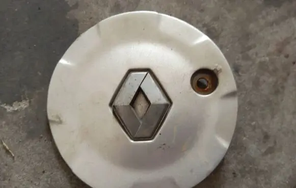 Renault Clio II Original wheel cap 8200081306