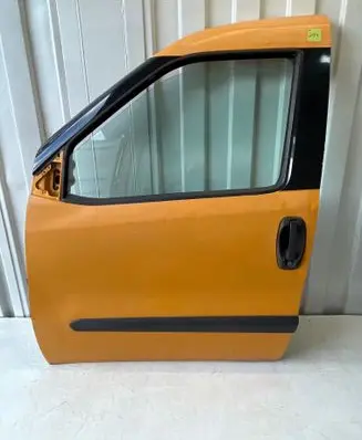 Fiat Doblo Front door
