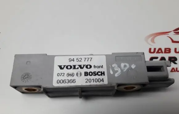 Volvo V70 Airbag deployment crash/impact sensor 9452777