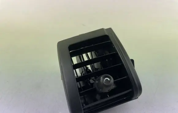 Mini One - Cooper F56 F55 Dashboard side air vent grill/cover trim 9265405