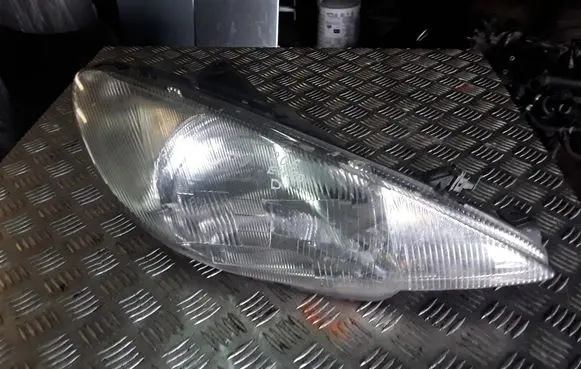 Peugeot 206 Headlight/headlamp