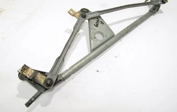 Volvo S70 V70 V70 XC Front wiper linkage 