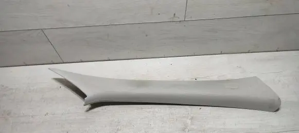 Mercedes-Benz A W176 (A) pillar trim A1766901800 A047563 APUW1765