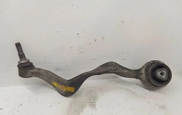 BMW 1 E81 E87 Front lower control arm/wishbone