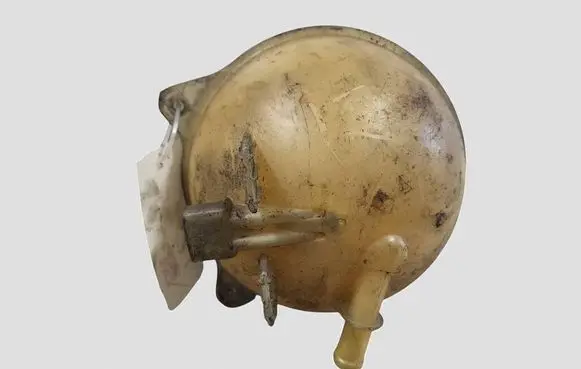 Seat Alhambra (Mk1) Coolant expansion tank/reservoir cap 7M3121407A