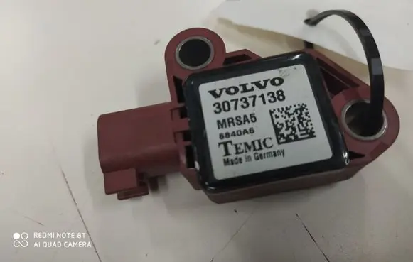 Volvo V50 Airbag deployment crash/impact sensor 30737138 MRSA5 8840A6