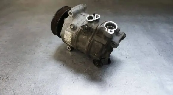 Seat Alhambra (Mk2) Air conditioning (A/C) compressor (pump) 7N0816803D