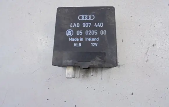 Audi A3 S3 8L Other relay 4A0907440