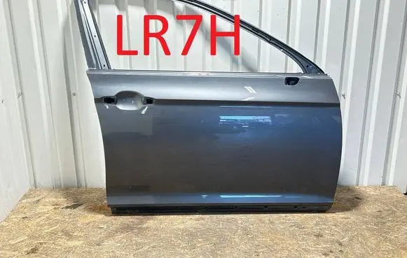 Volkswagen PASSAT B8 Front door 3G0831056AG 34077