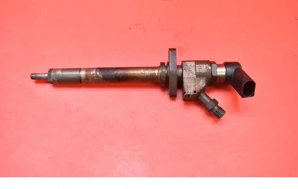 Fuel injector