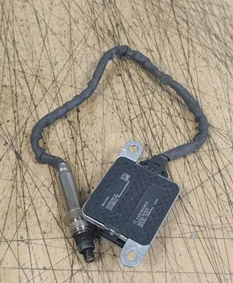 Mercedes-Benz E W213 Lambda probe sensor A0009058011