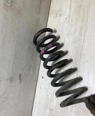 Mercedes-Benz C W204 Rear coil spring