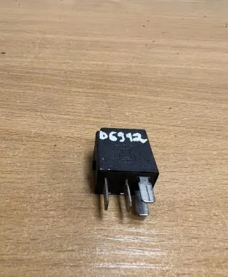 Mercedes-Benz A W168 Other relay 4RA93171600 D6912
