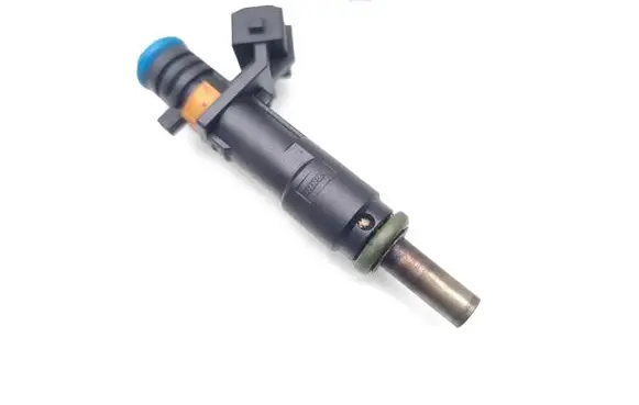 Opel Insignia A Fuel injector 55353806