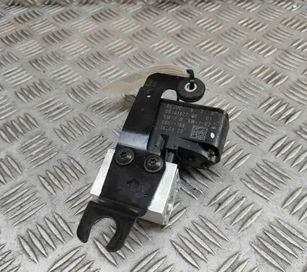 Audi E-tron GT Air conditioning (A/C) expansion valve 4M0816682E
