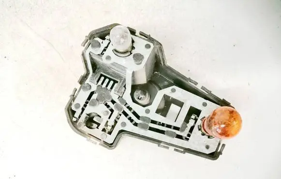 Ford Galaxy Tail light bulb cover holder 962604