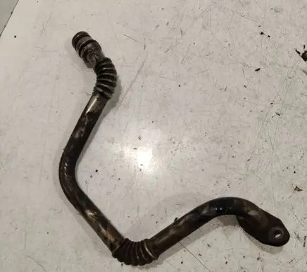 Coolant pipe/hose