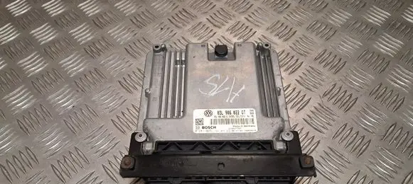 Volkswagen Tiguan Engine control unit/module 03L906022GT 0281015192